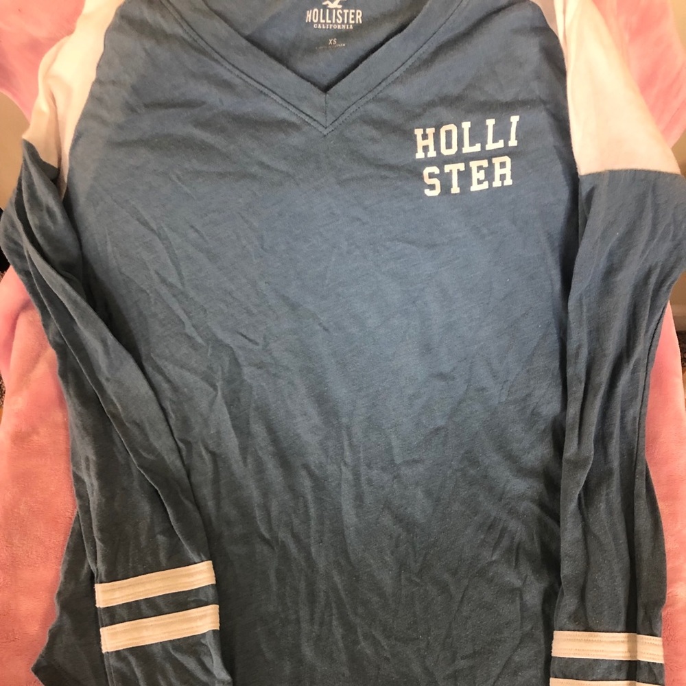 Hollister long sleeve top